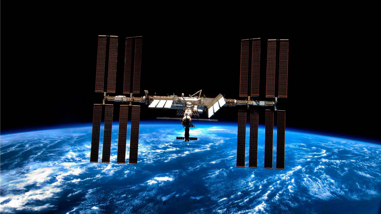 NASA опровергло причастность астронавтов из США к появлению дыры в «Союзе»