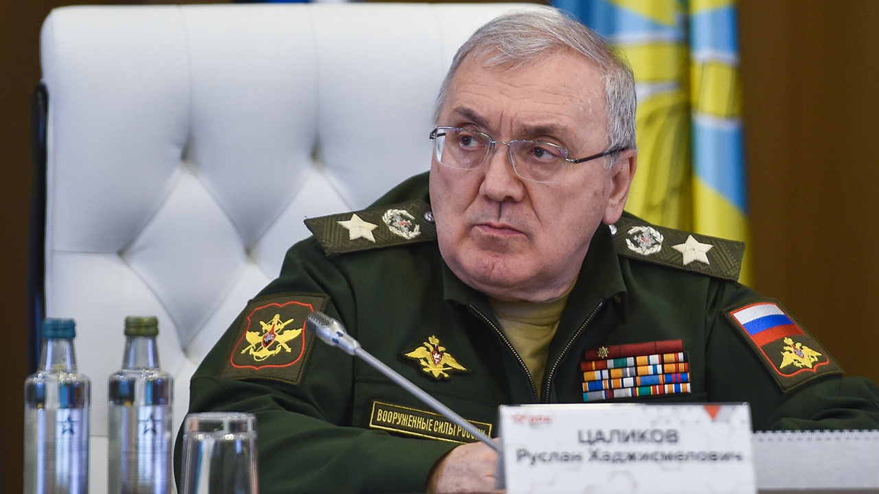 Замминистра обороны Цаликов поздравил Военный университет с Днем знаний