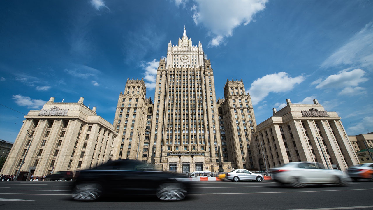 МИД РФ: Послу США заявили о недопустимости вмешательства во внутренние дела России