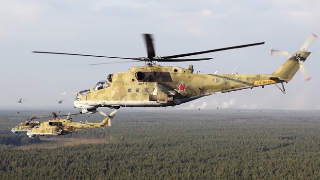 Могучие вертолеты: кадры винтокрылых машин с учений «Запад-2021» под Нижним Новгородом