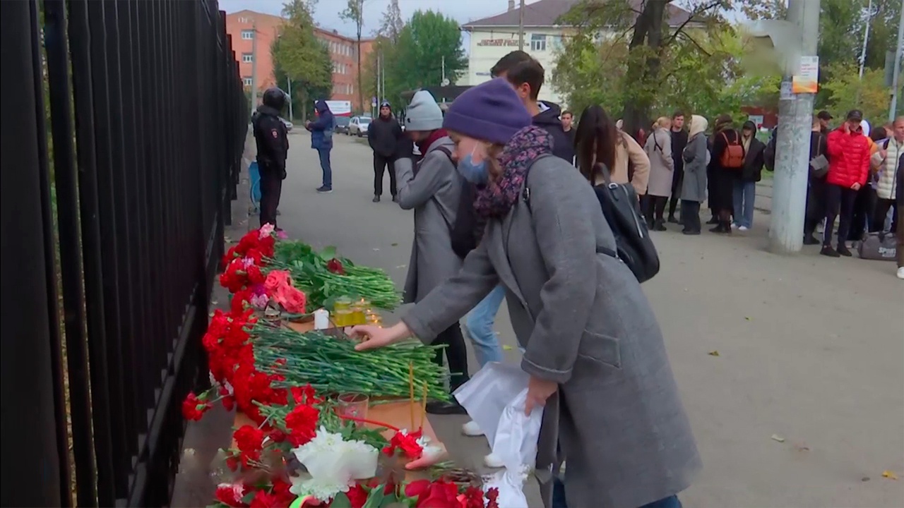 Родители пермь. Тимур Бекмансуров Пермь семья. Тимур Бекмансуров Пермь жив. Трагедия в Перми 20 сентября.