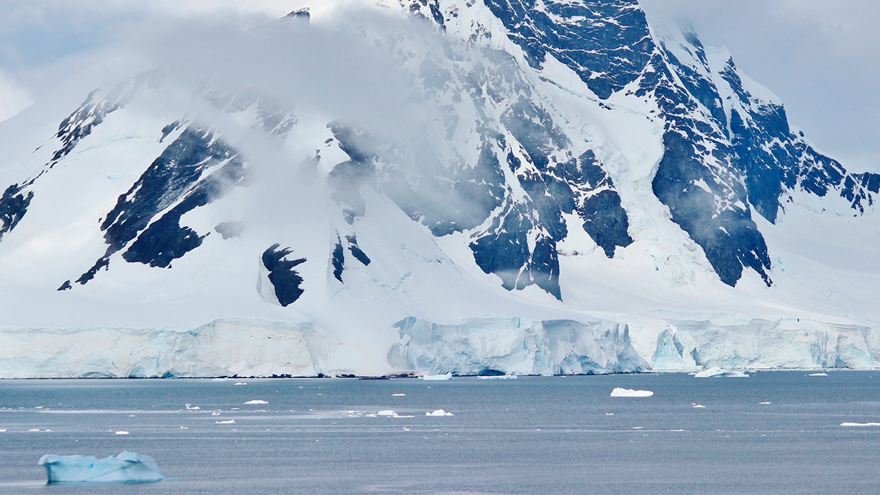 Антарктида пережила самую холодную зиму в истории наблюдений