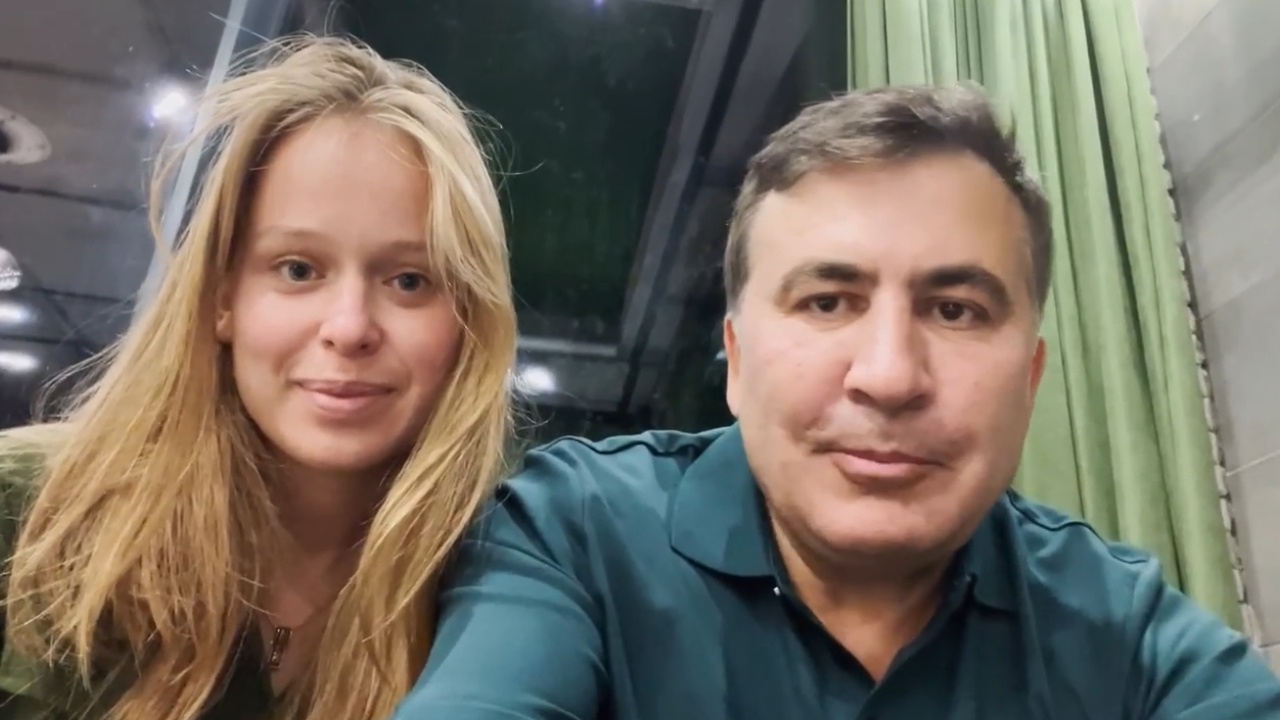 Жена Саакашвили отреагировала на видео с его новой девушкой