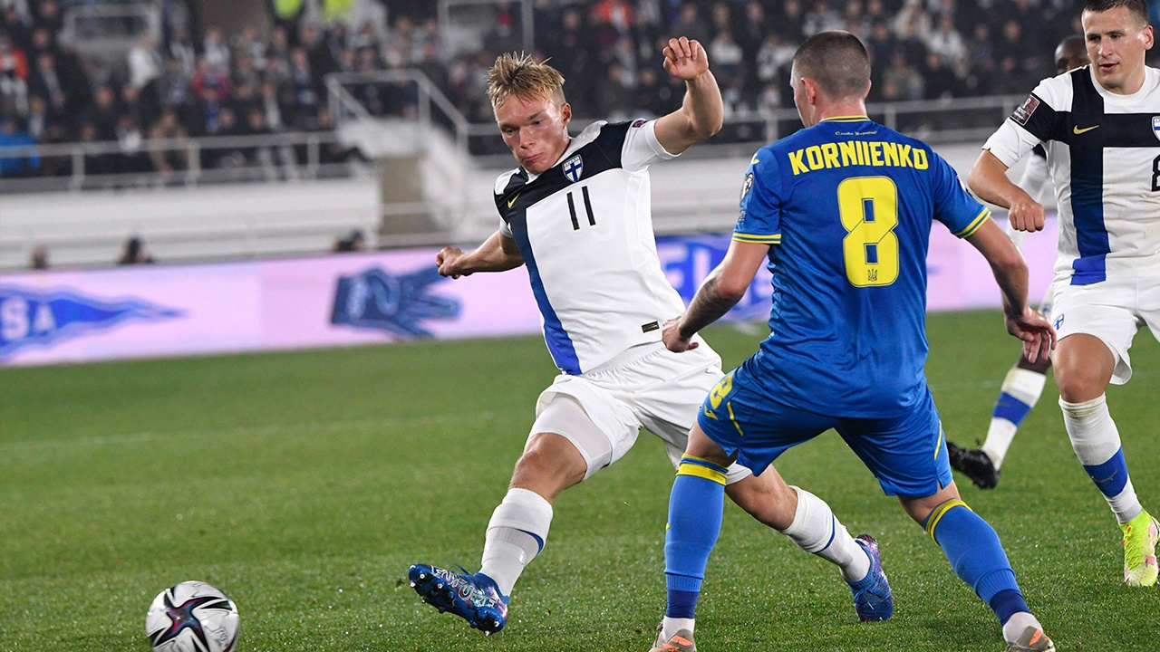 Украина обыграла Финляндию в матче отбора на ЧМ по футболу