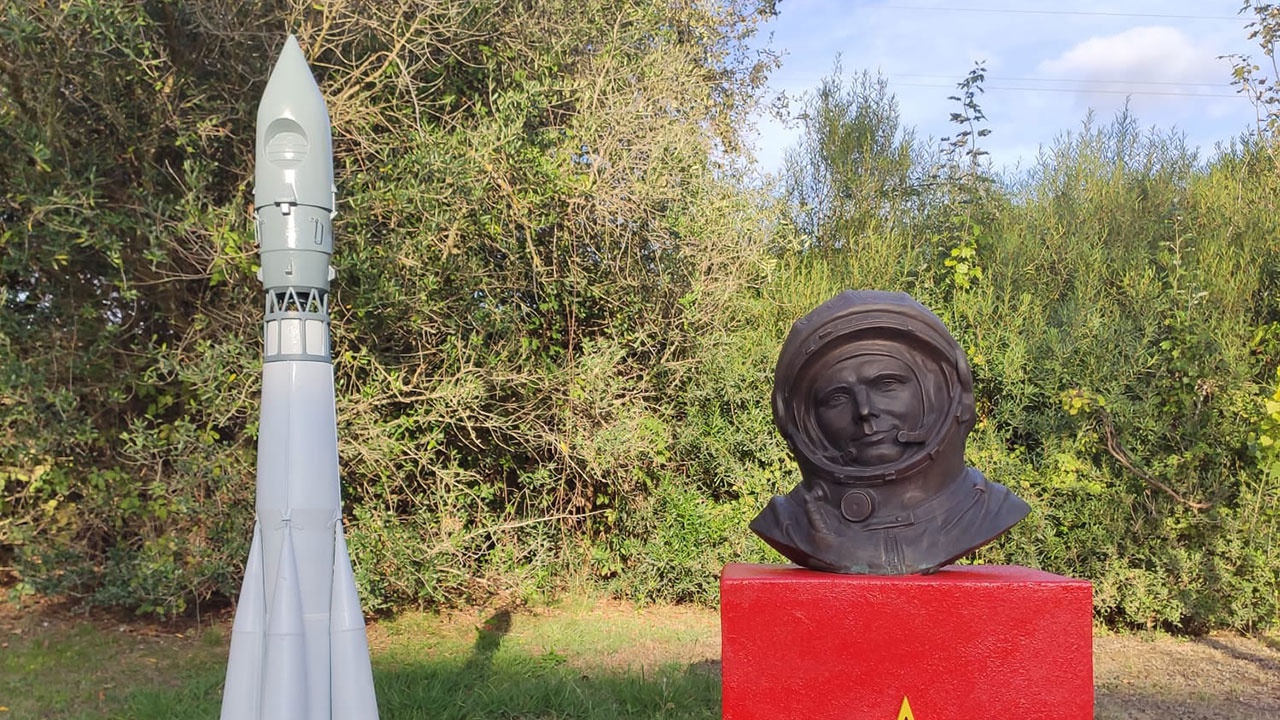 В Португалии открыли памятник Гагарину
