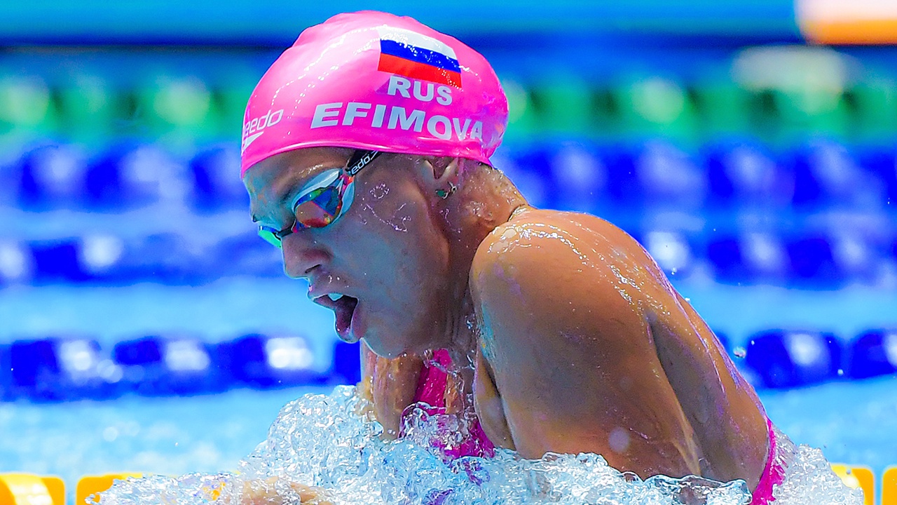 Ефимова стала лучшей на дистанции 100 метров брассом на этапе Кубка мира