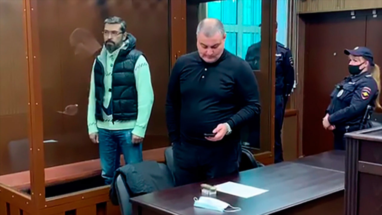 Суд оставил под арестом супруга экс-замминистра просвещения Раковой