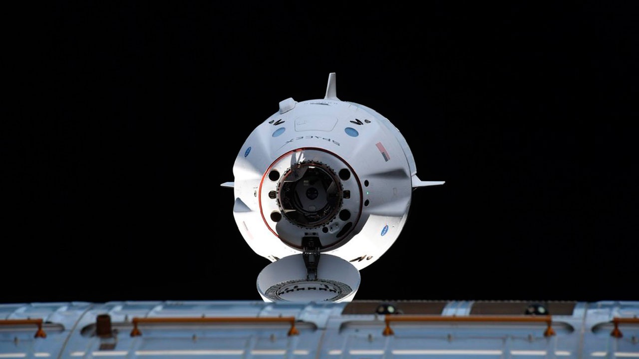 Космический корабль Crew Dragon-2 расстыковался с МКС