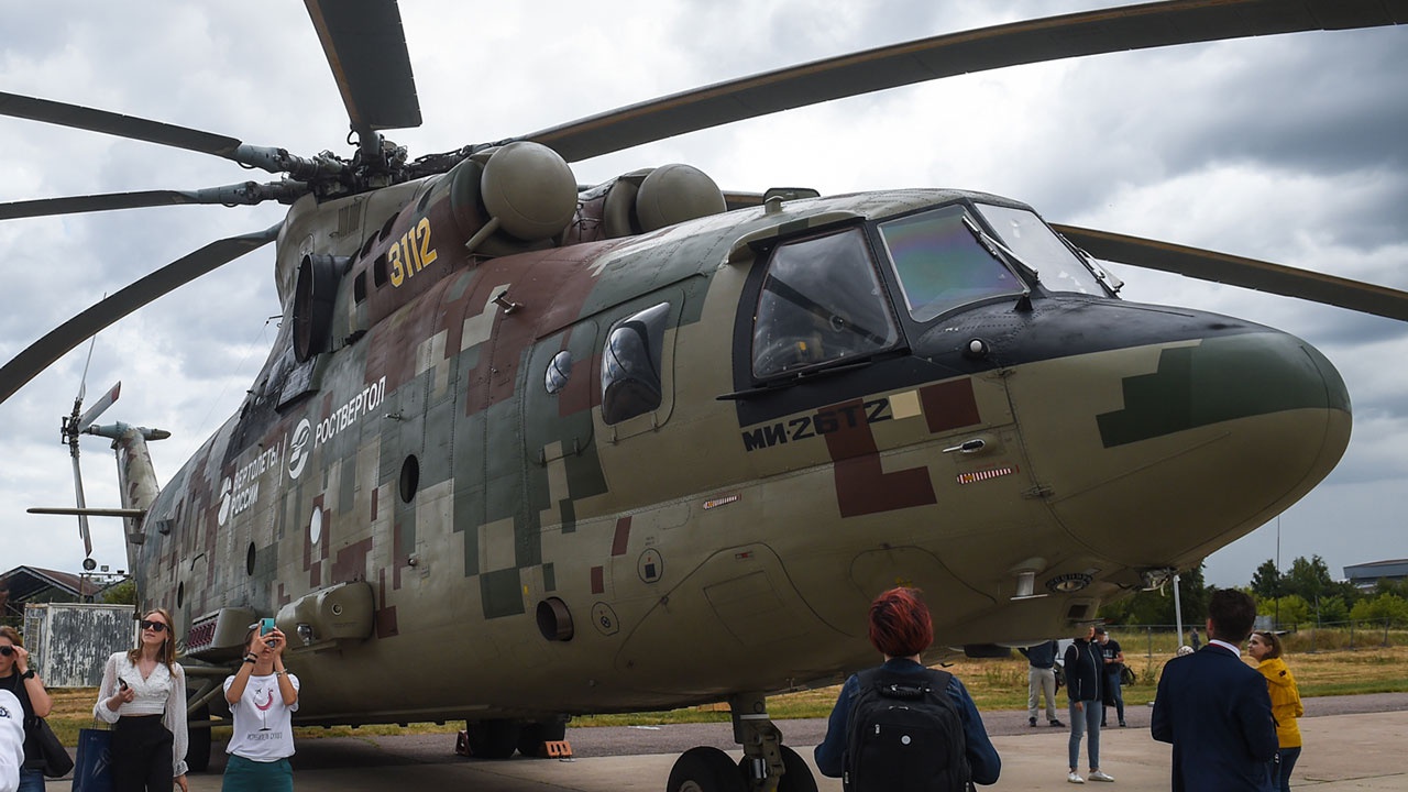 Озвучены сроки начала серийного выпуска модернизированного вертолета Ми-26Т2В
