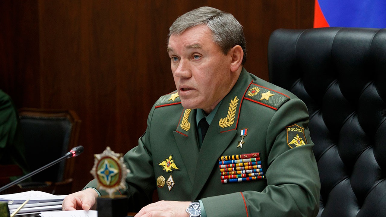 Начальник Генштаба ВС РФ Герасимов поговорил по телефону с американским коллегой Милли