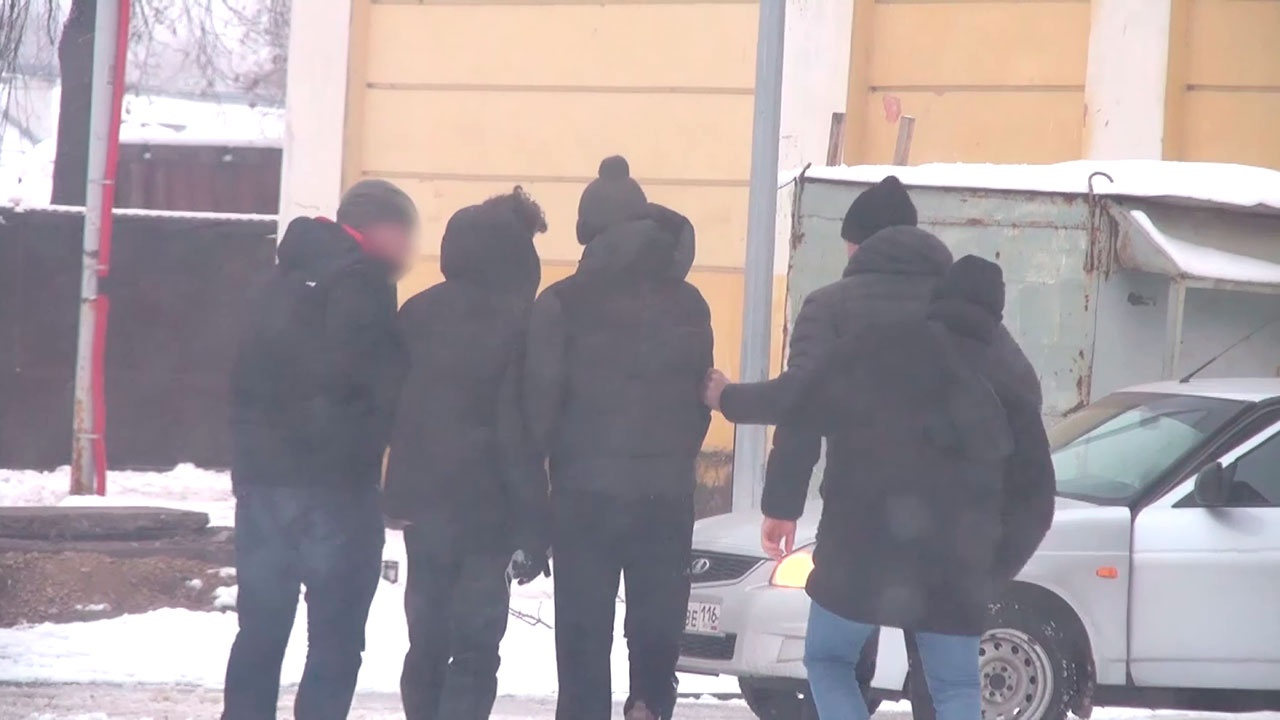 Подозреваемый в подготовке нападения на школу в Казани помещен в психиатрический стационар