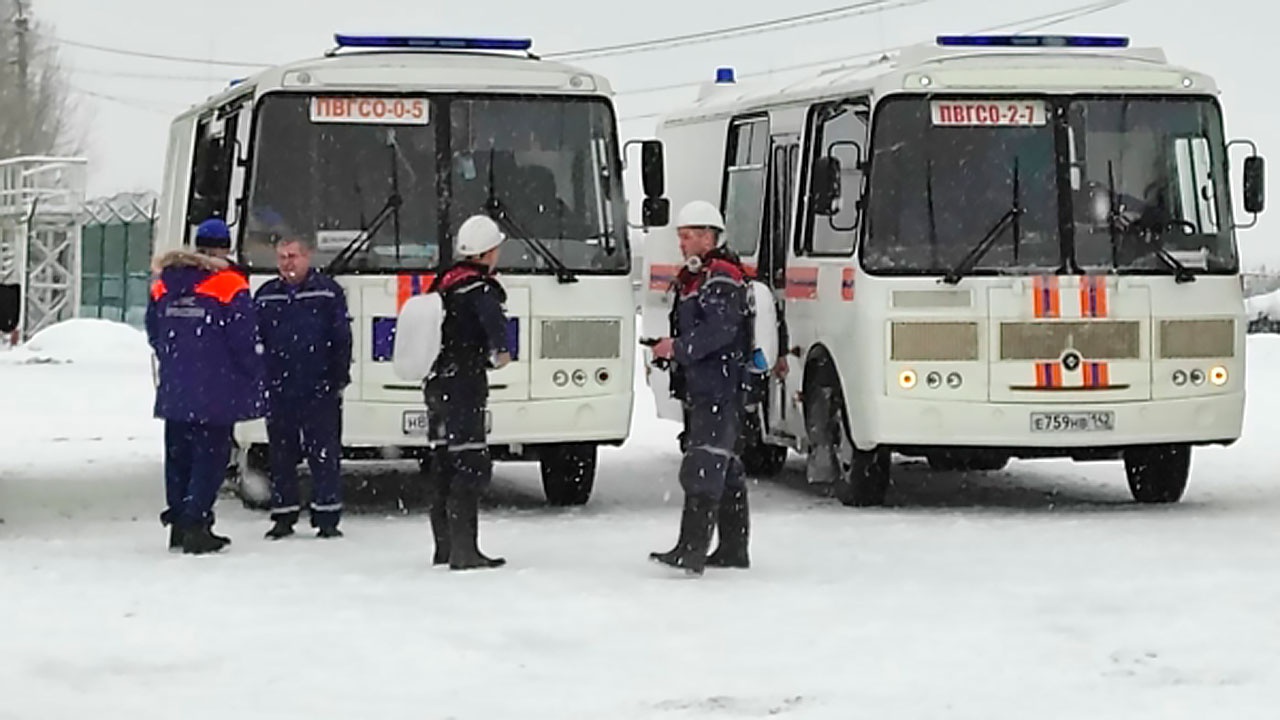 Девять шахтеров обнаружены погибшими после задымления шахты в Кузбассе