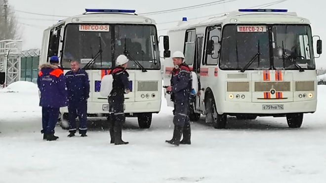 Девять шахтеров обнаружены погибшими после задымления шахты в Кузбассе Девять шахтеров обнаружены погибшими после задымления шахты в Кузбассе