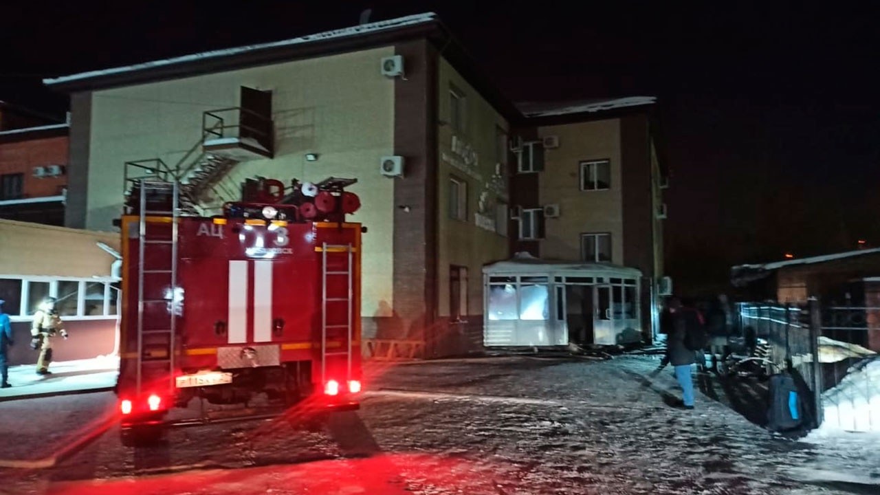 В Хабаровске при пожаре в гостинице эвакуировались 40 человек
