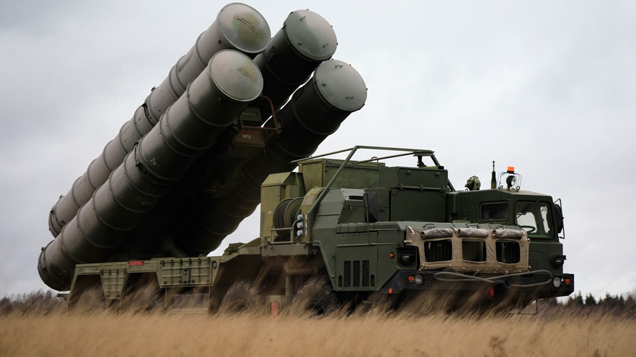 Лукашенко заявил о необходимости в С-400 и С-500 для обороны от ракетного нападения