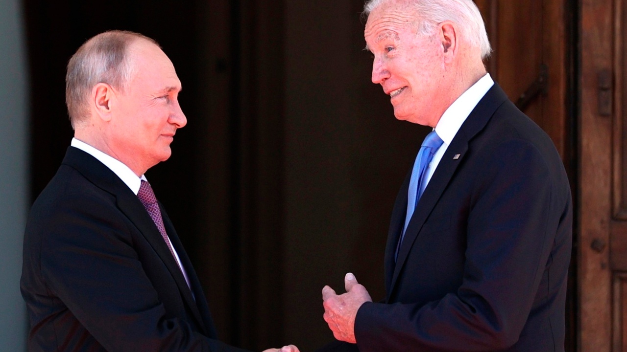 В Кремле раскрыли детали будущих переговоров Путина и Байдена