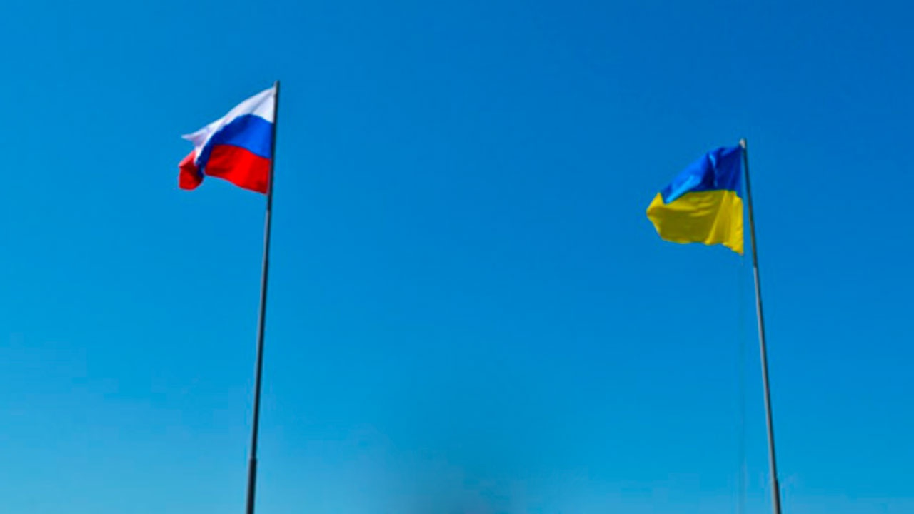 МИД Украины: страна готова на уступки в диалоге с РФ, но лишь на взаимной основе