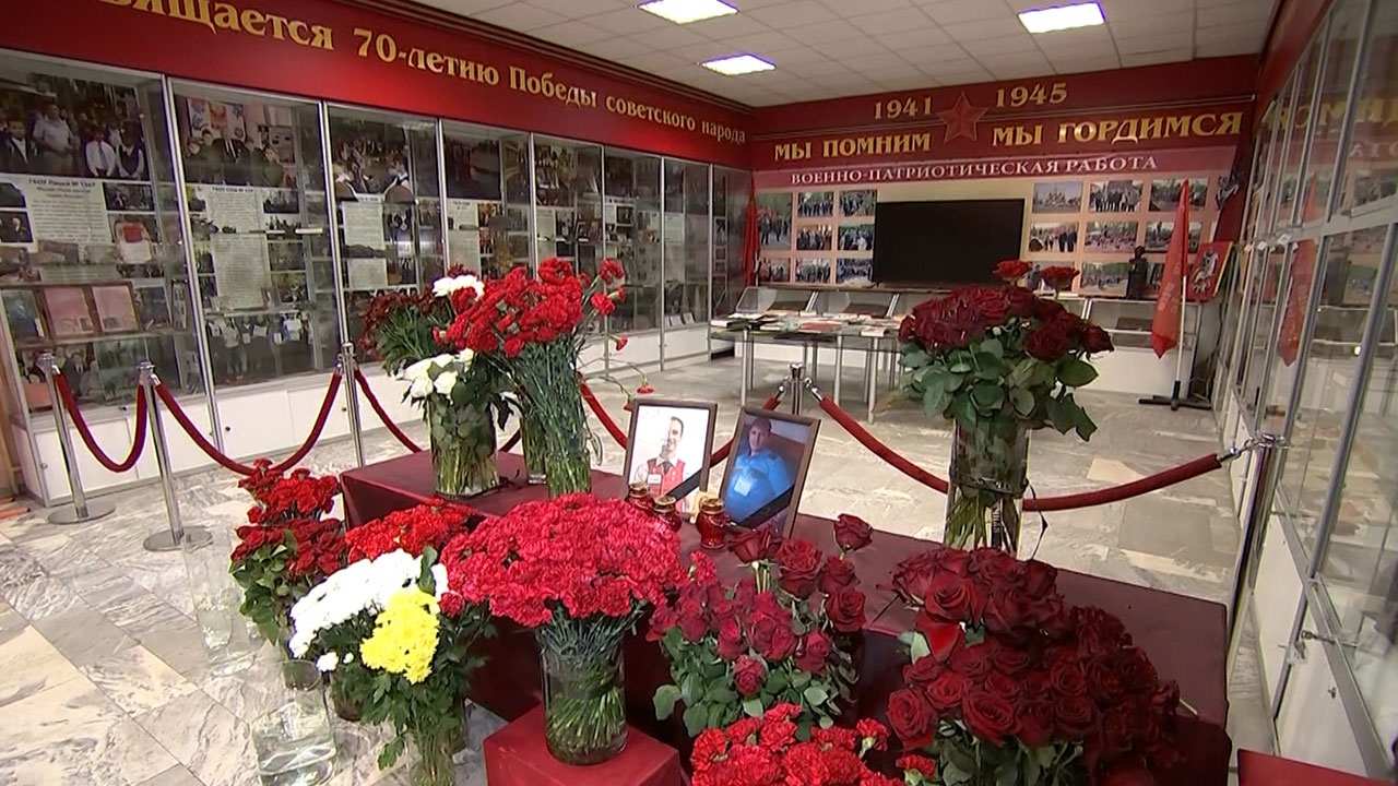 Семьям погибших при стрельбе в МФЦ выплатят по одному миллиону рублей