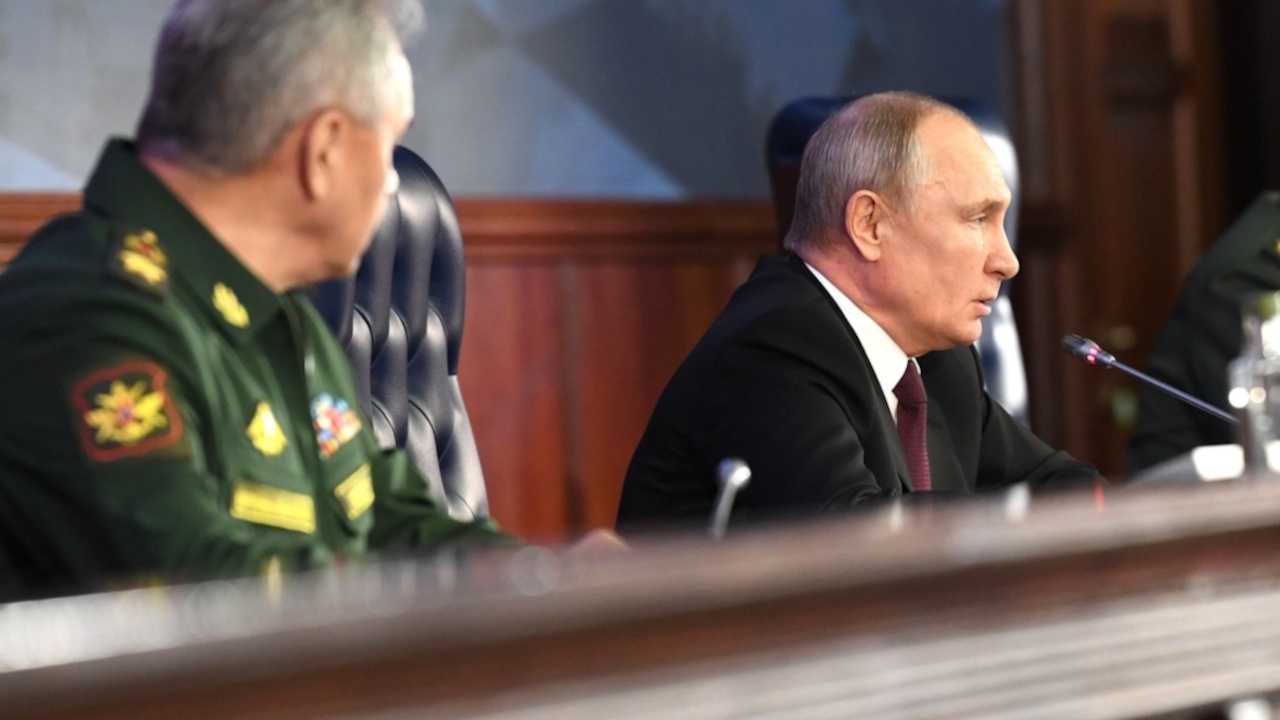 В Кремле рассказали о повестке заседания коллегии Минобороны с участием Путина