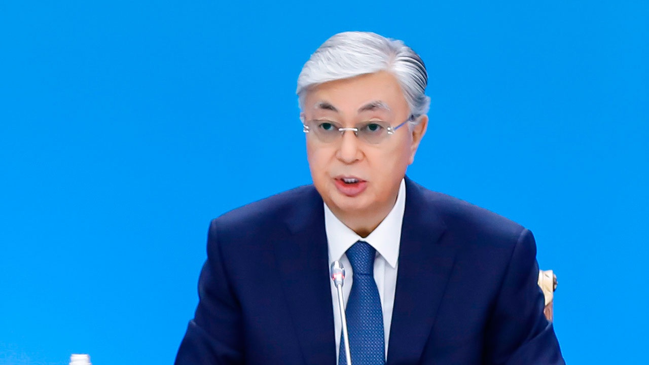 токаев подал в отставку. токаев подал в отставку. портрет президента казахстана токаева. токаев подал в отставку. токаев подал в отставку.