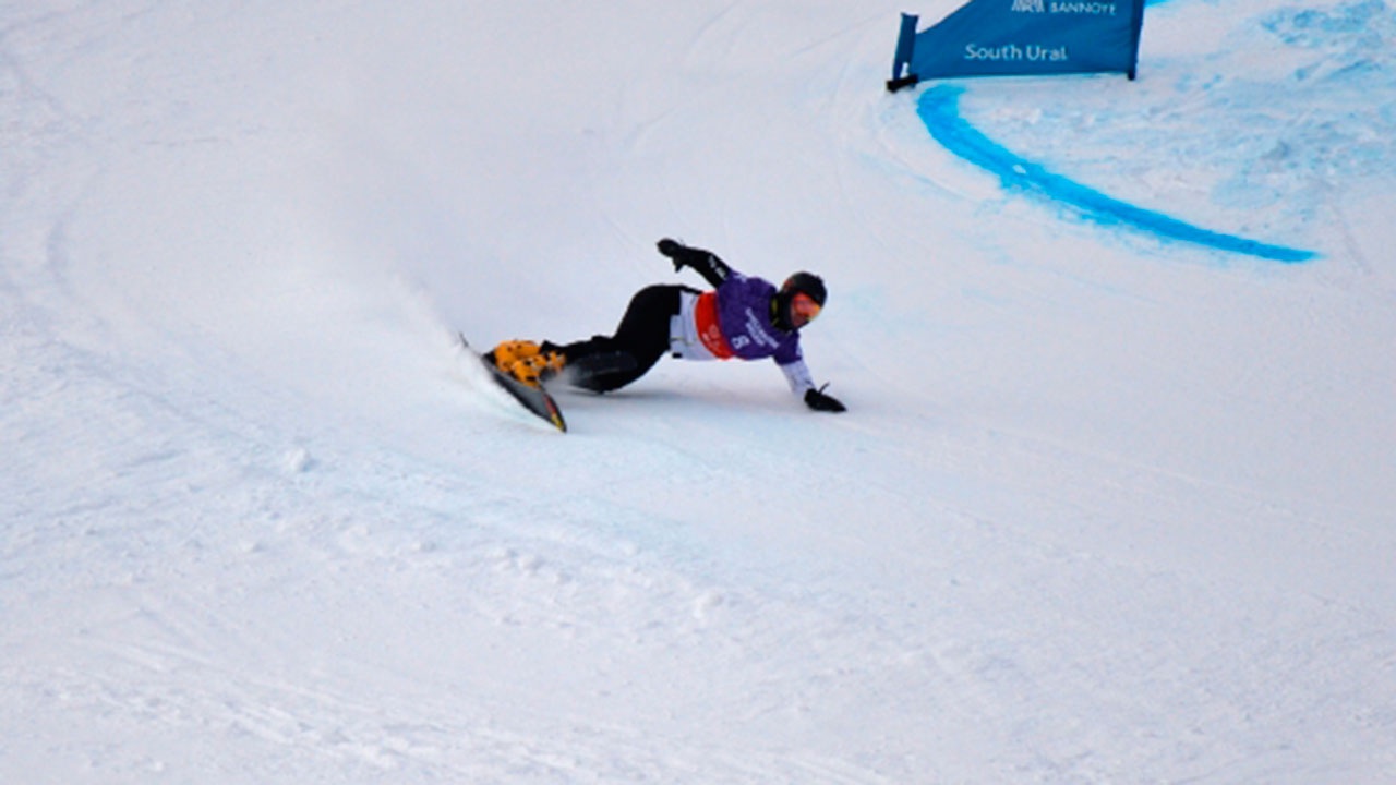 Сноубордист Логинов взял «золото» в параллельном гигантском слаломе на этапе Кубка мира