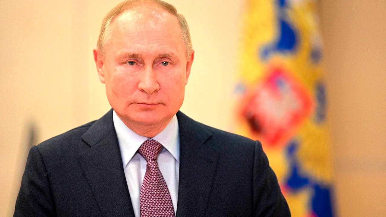 Путин и Рахмон отметили эффективность помощи Казахстану по линии ОДКБ 