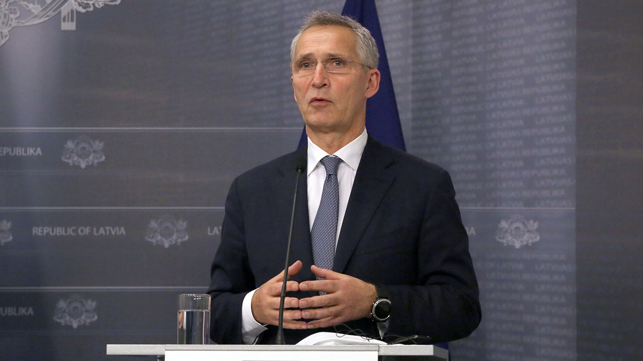Генсек НАТО заявил о готовности обсуждать с Россией сокращение вооружений