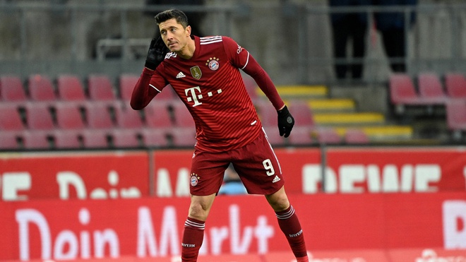 Левандовски признан лучшим футболистом года по версии FIFA - ТРК Звезда Новости, 17.01.2022