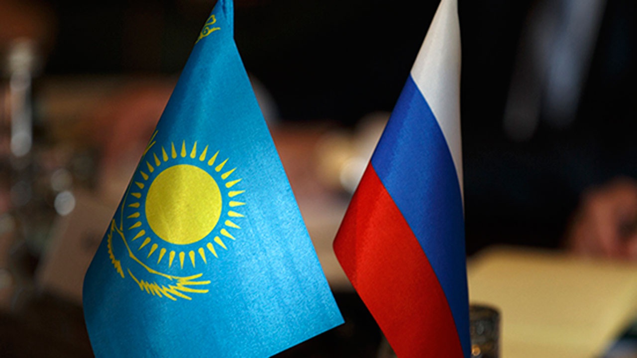 Посол Казахстана в РФ отметил ошибочность мнения об отдалении двух стран