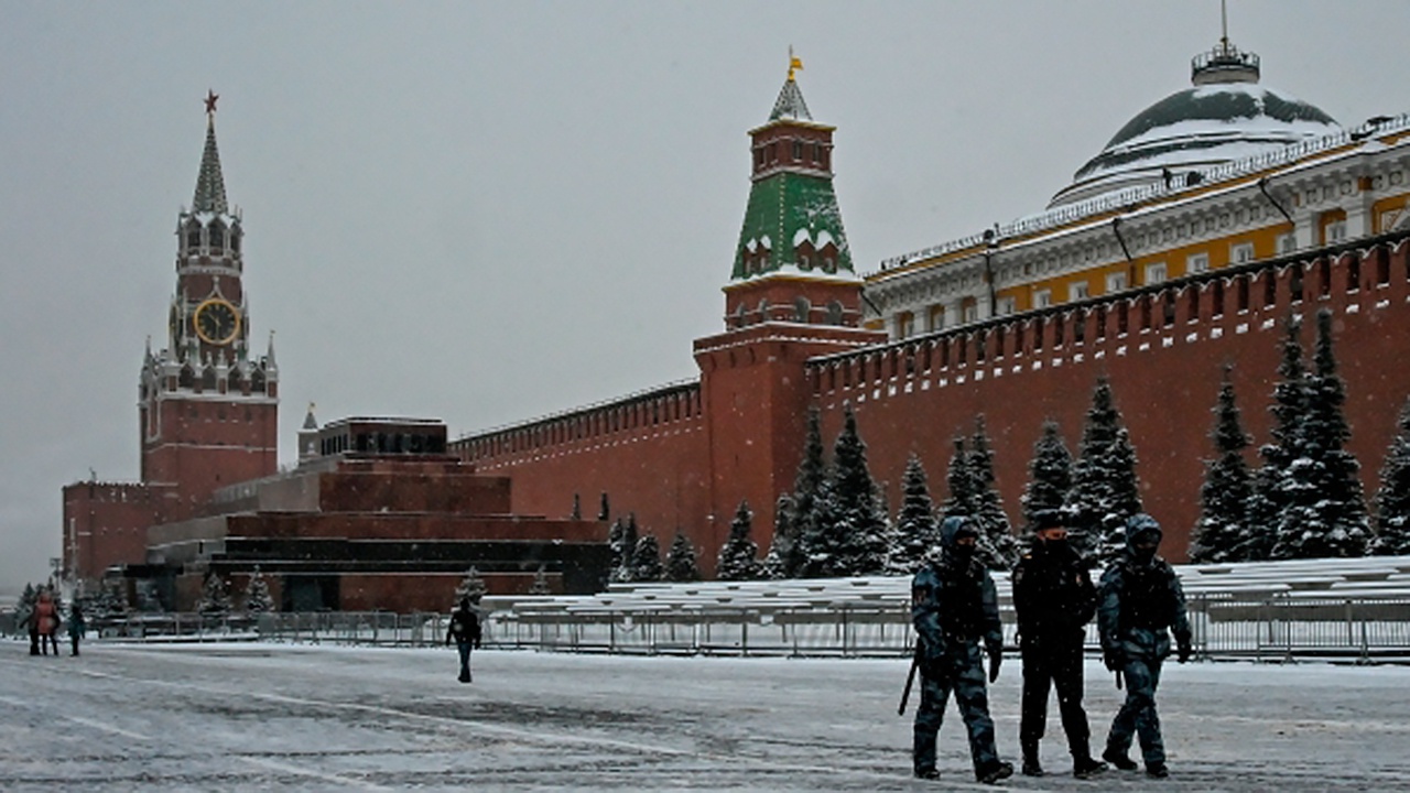 В Кремле следят за ситуацией с проверкой СК по хищению золота скифов