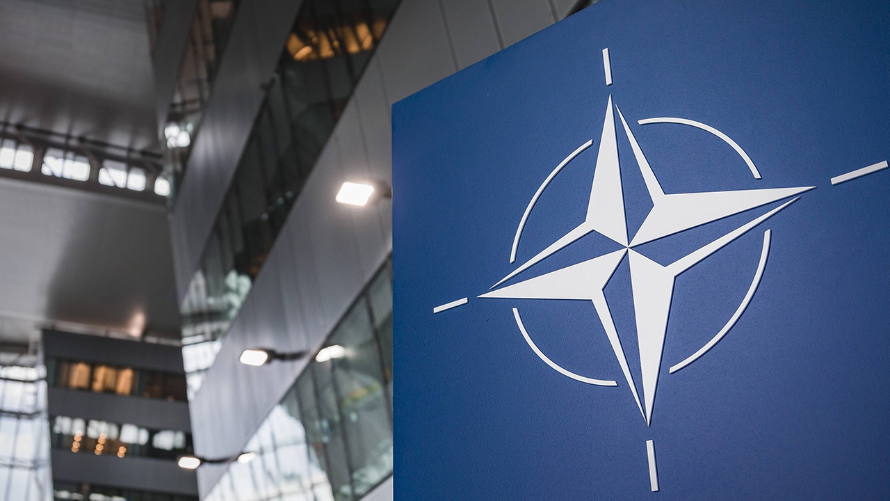 Столтенберг заявил о возможности расширения присутствия НАТО в Восточной Европе