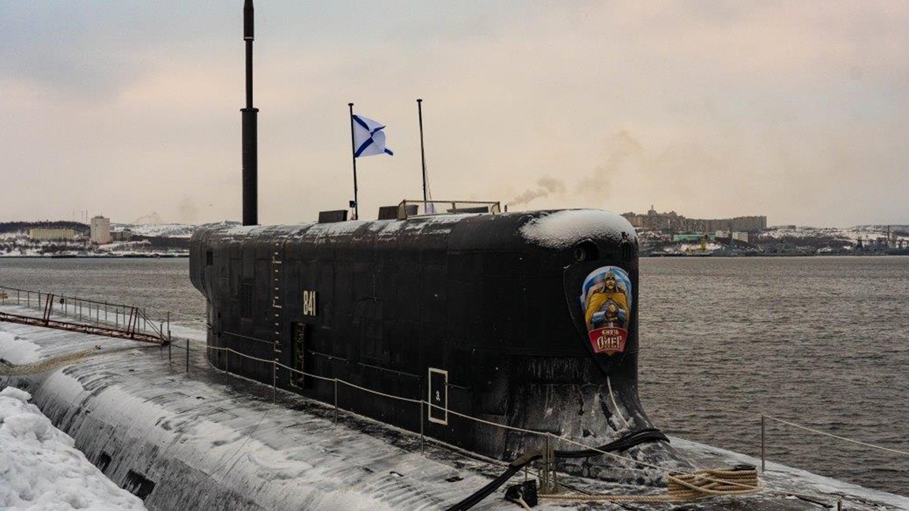 Атомный подводный крейсер «Князь Олег» прибыл в Североморск