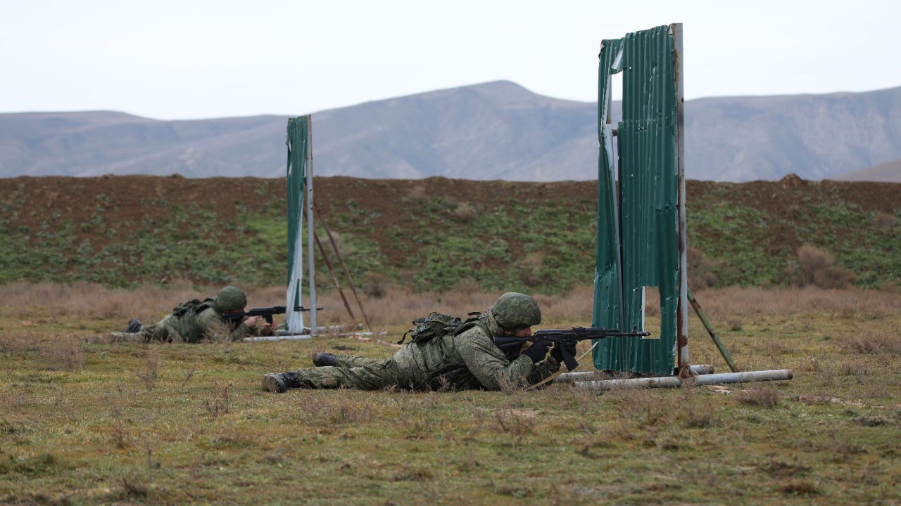 Войска противника. Аданак полигон. РПГ-7 на полигоне. Полигон в Дагестане.