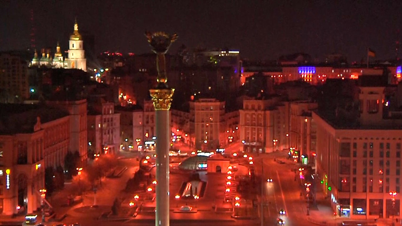 Ночной Киев Майдан Незалежности