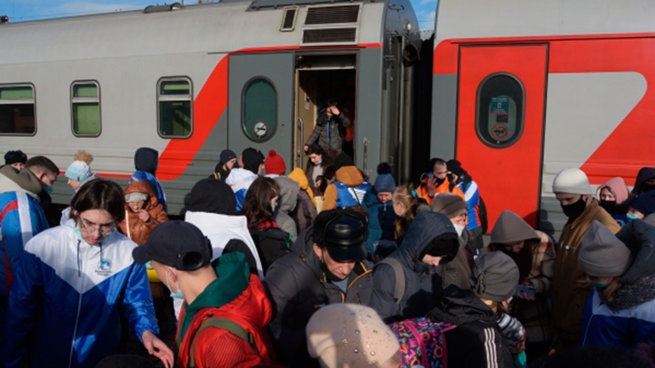 В Россию прибыли более 53 тысяч беженцев из ДНР и ЛНР