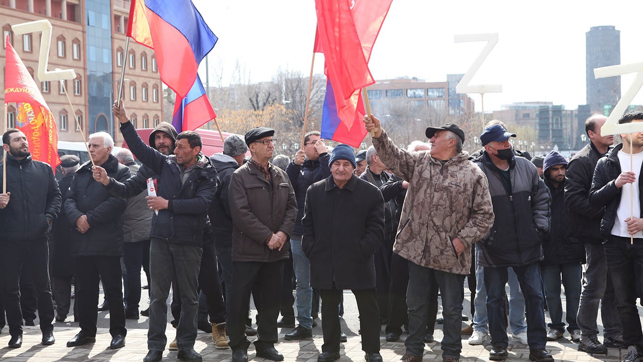Митинг в поддержку России прошел в Ереване