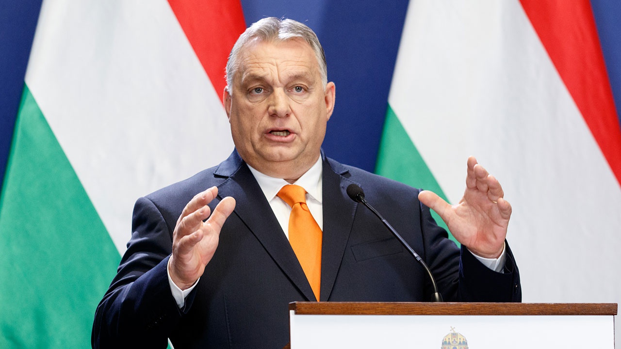 Партия Орбана лидирует на парламентских выборах в Венгрии