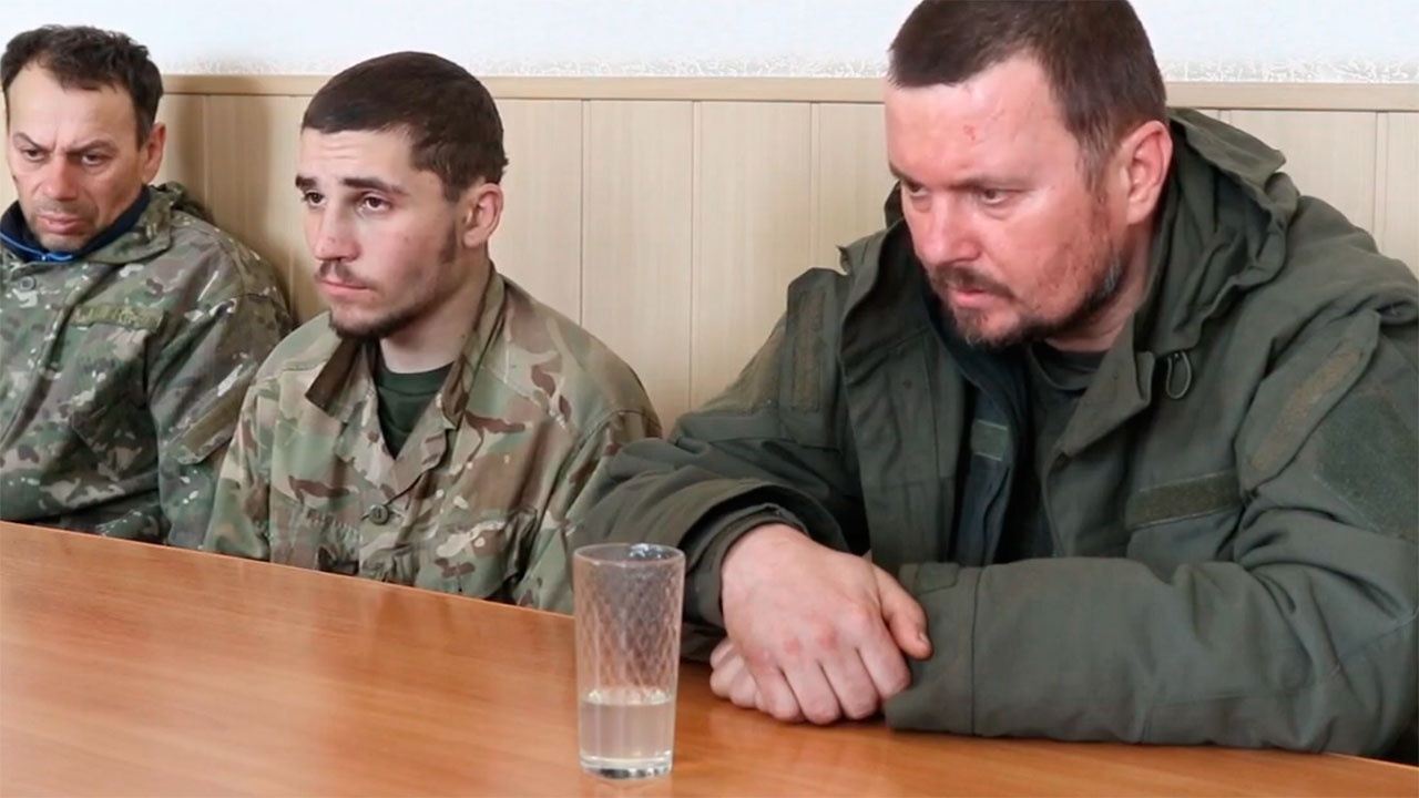 Азовсталь мариуполь пленные. В курске взяли в плен мирных жителей. В курске взяли в плен мирных жителей. В курске взяли в плен мирных жителей. В курске взяли в плен мирных жителей.