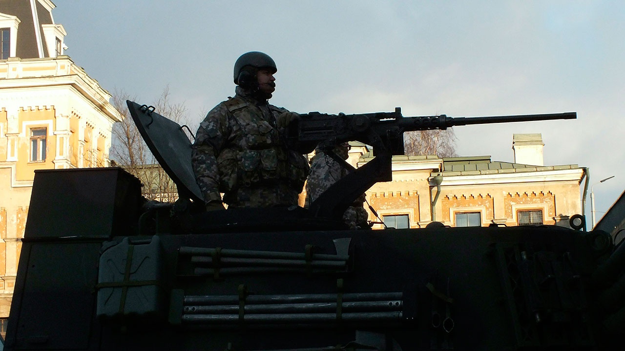 Захарова заявила, что ЕС превратился в агрессивную военную машину НАТО