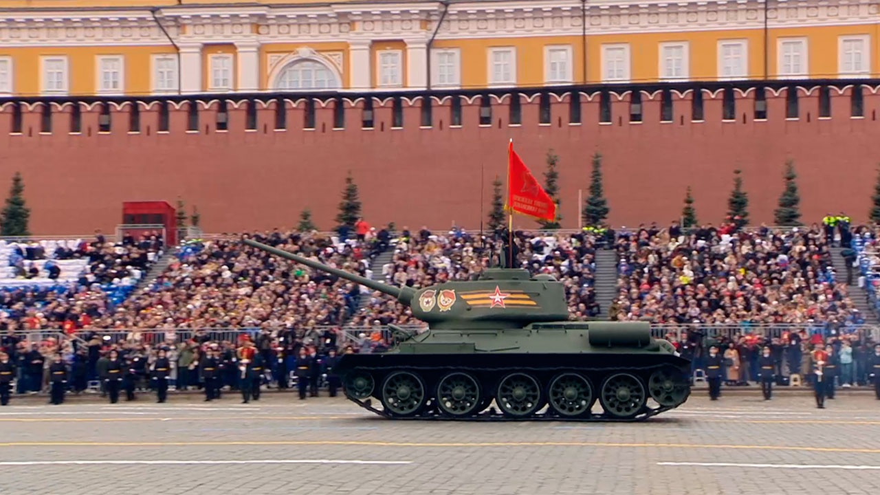 Исторический танк Т-34/85<figcaption class=