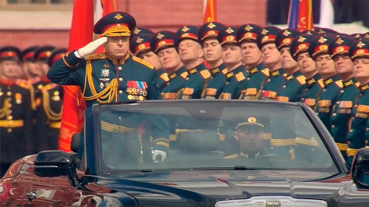 Главком Сухопутных войск Салюков заявил о высокой оценке проведения Парада Победы Путиным