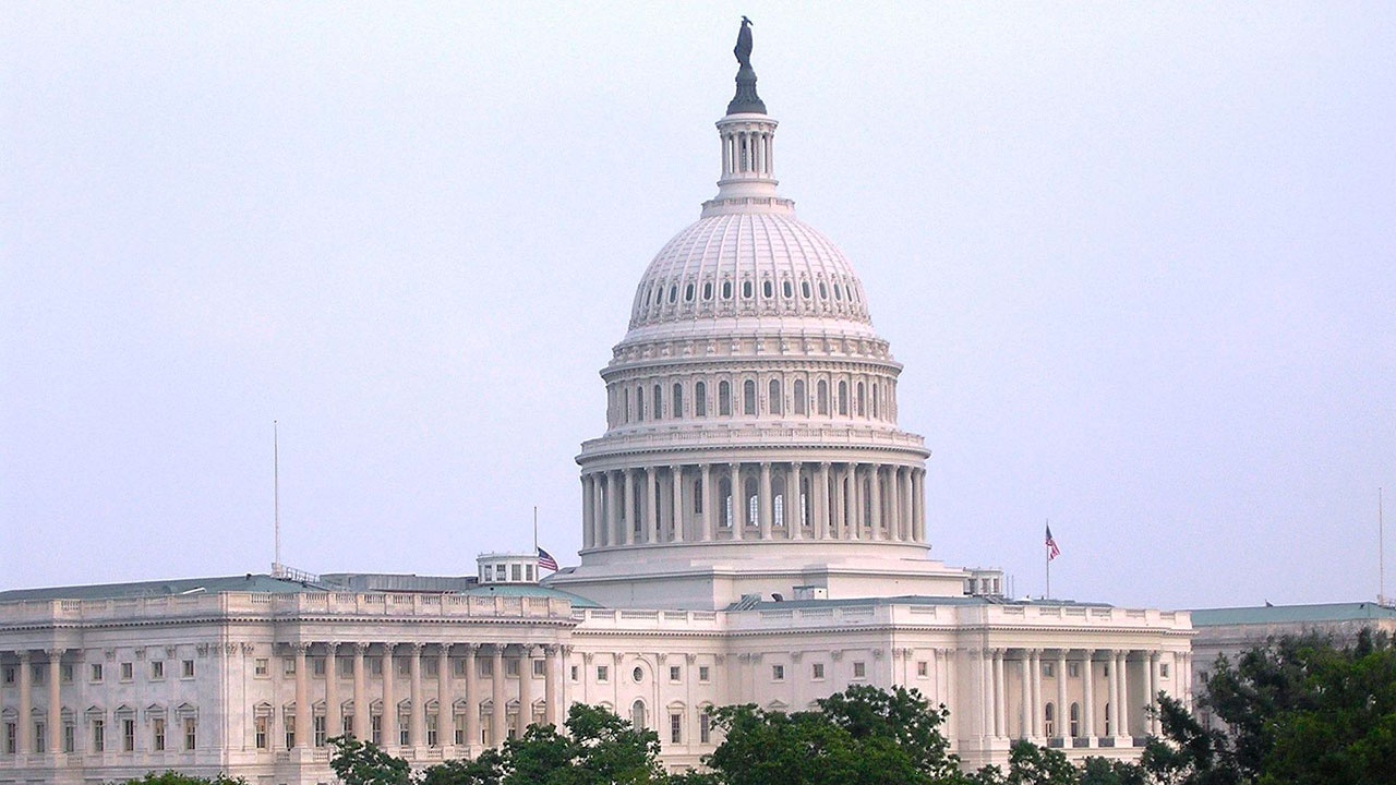 В Конгрессе США одобрили новые инициативы по санкционным мерам против России и ее изоляции