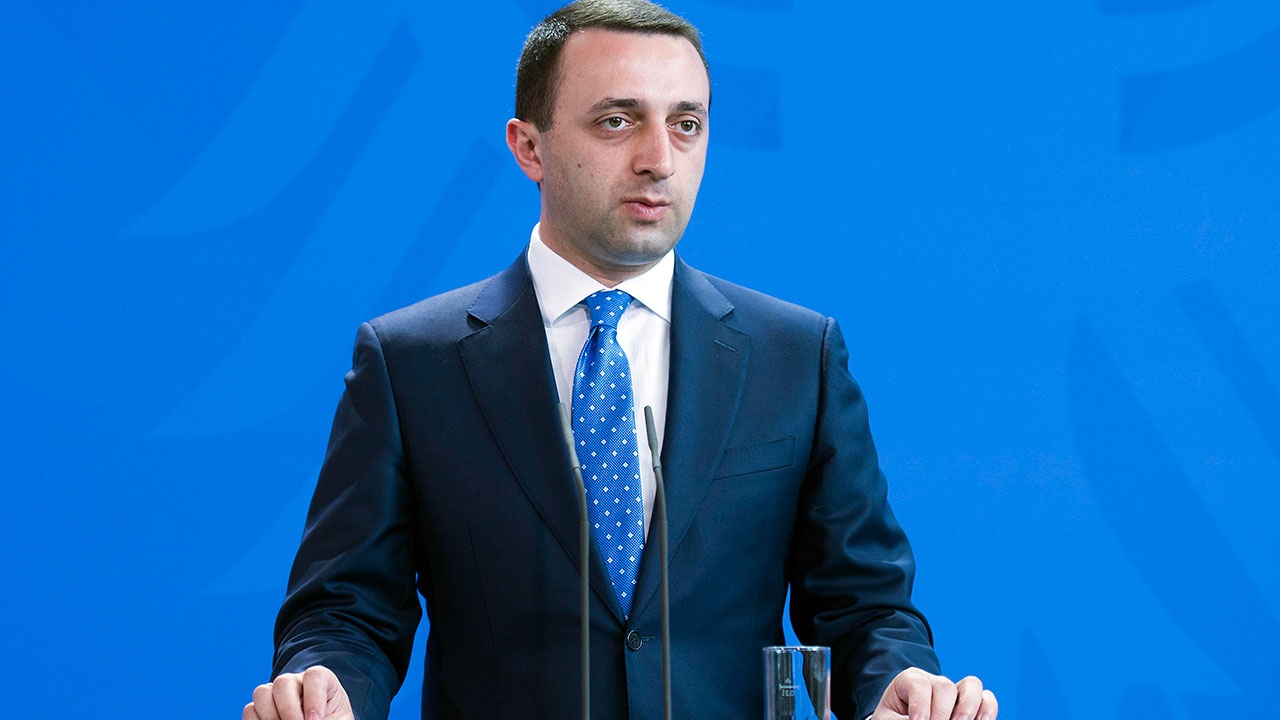 Премьер Грузии пообещал мир с Россией