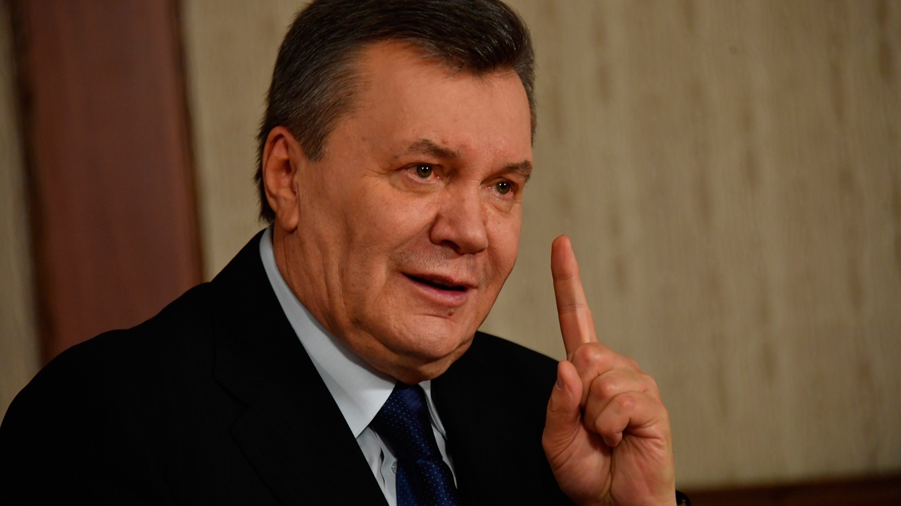 Суд в Киеве заочно арестовал Януковича
