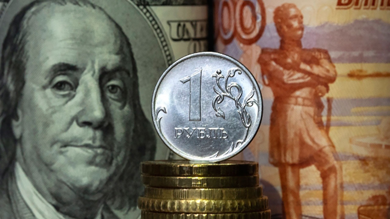 Экономист предупредил о рисках «голландской болезни» из-за сильного курса рубля