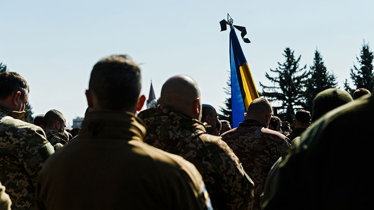 МО РФ: украинские националисты развернули «Точку-У» и РСЗО на территории зернохранилища в Северске ДНР