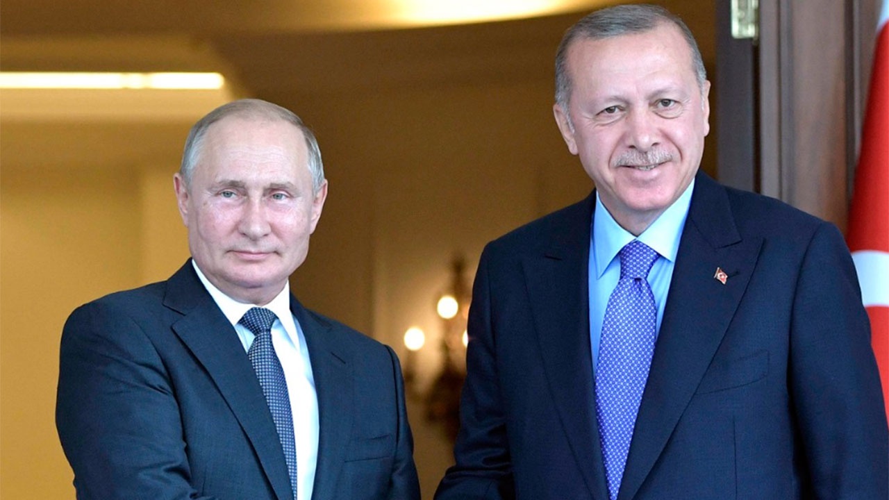 Песков сообщил о предстоящем телефонном разговоре Путина и Эрдогана
