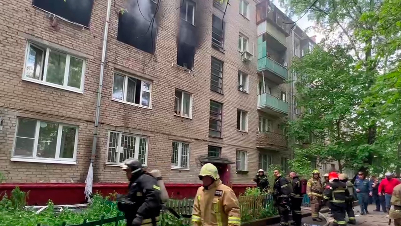 Газ жило. Взрыв газа в Мытищах на ул мира. Взрыв газа в Мытищах 28.10.2022. Взрыв в жилом доме Мытищи. Пожар в квартире.