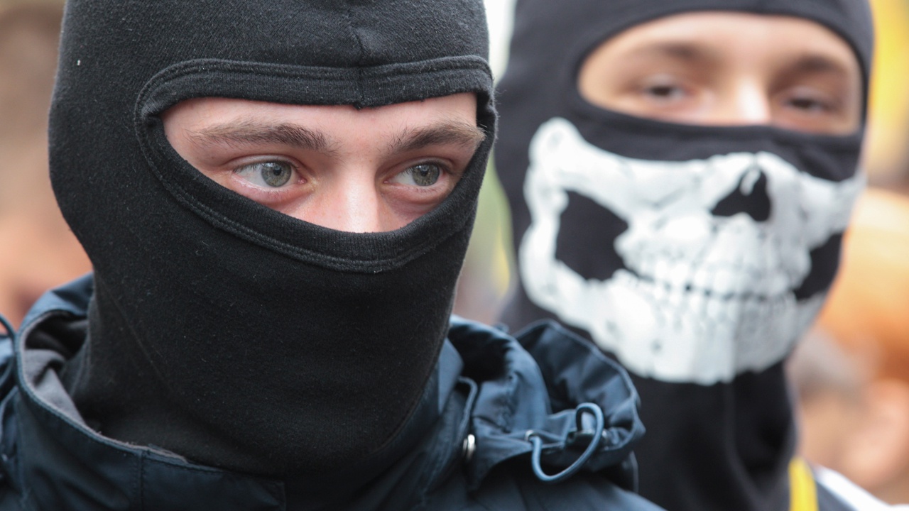 В США обеспокоились возвращением в страну неонацистов с Украины