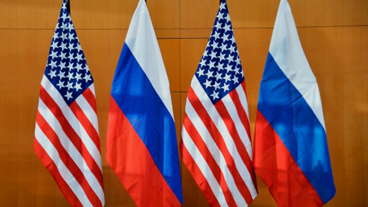 Посол США в РФ заявил о невозможности полного разрыва отношений Москвы и Вашингтона